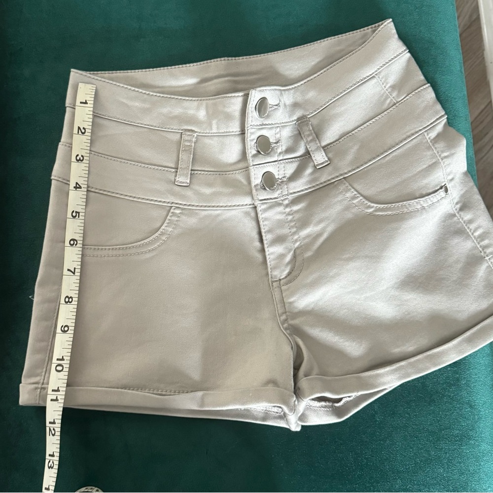 Refuge gray shorts size 2
